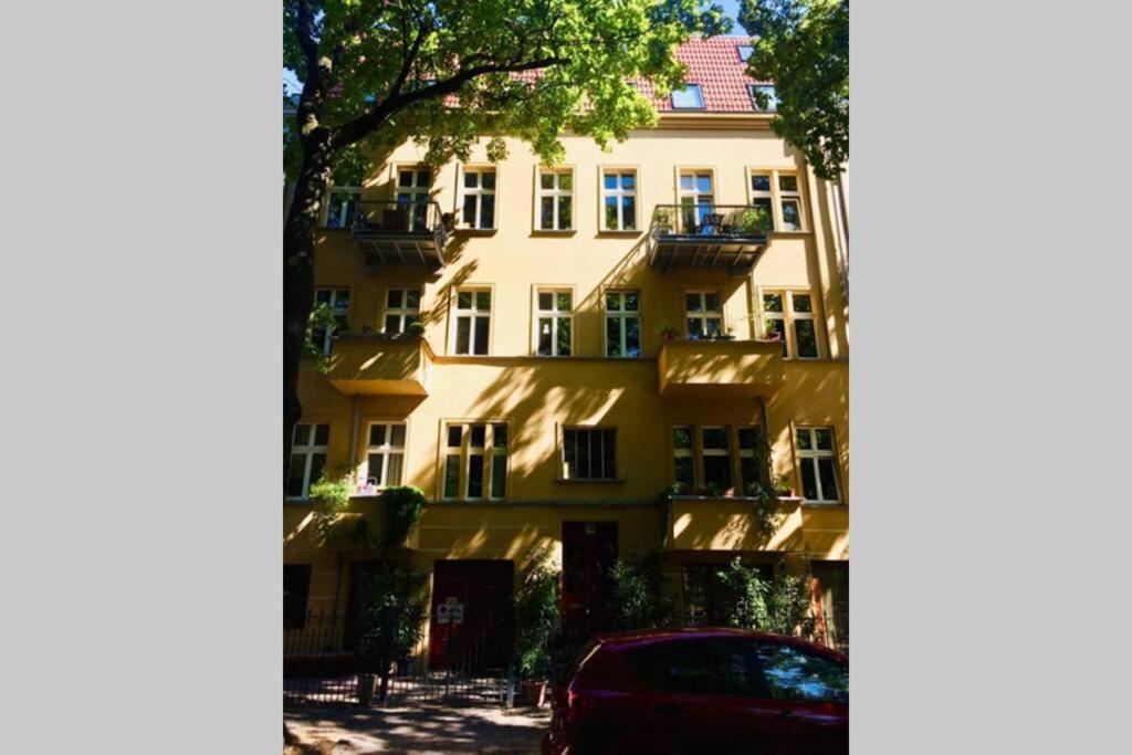Beautiful Backyard Remise Apartment Berlin Exterior photo